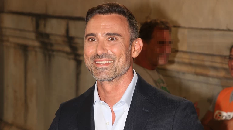 Την έφερε στον ΣΚΑΪ ο Γιώργος Καπουτζίδης: Σε ποιο κανάλι έκλεισε