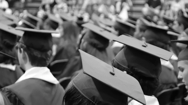 Tριπλασιάστηκαν οι διδάκτορες στην Ελλάδα μέσα σε 19 χρόνια