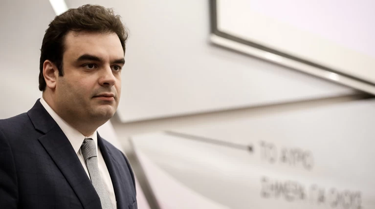 Πιερρακάκης: Στόχος οι υπεύθυνες δηλώσεις κι εξουσιοδοτήσεις από κινητό