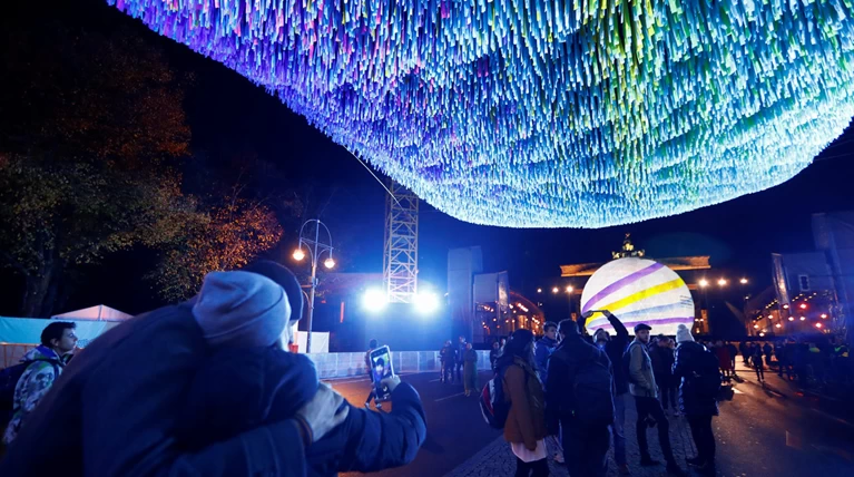 Ένα έργο τέχνης για τα 30 χρόνια από την πτώση του Τείχους