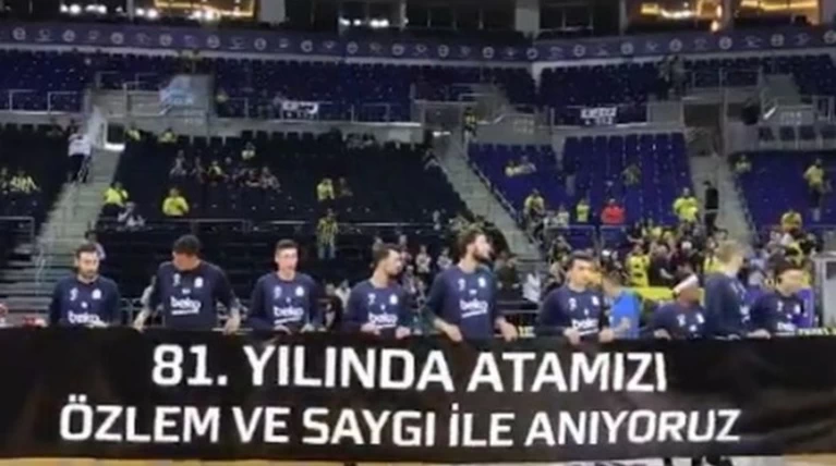 Ο Σλούκας δεν κράτησε πανό για τον Ατατούρκ-Η απάντησή του
