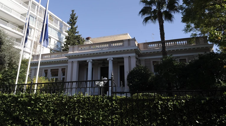 Υπουργοί και εφοπλιστές στο γεύμα Μητσοτάκη σε Σι Τζινπίνγκ
