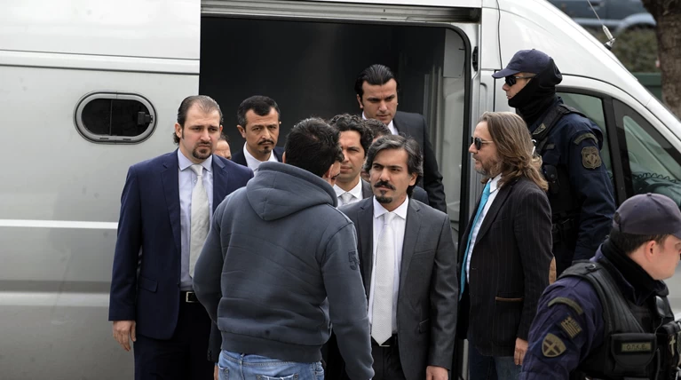 Nordic Monitor: Τουρκικό σχέδιο για τους 8 - Αντίδραση Κοτζιά