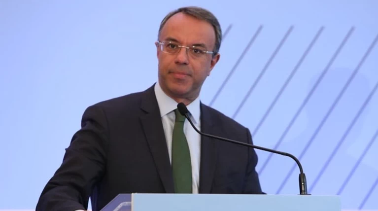 Σταϊκούρας: Ενδεχόμενο ελάφρυνσης στο μη μισθολογικό κόστος επιχειρήσεων