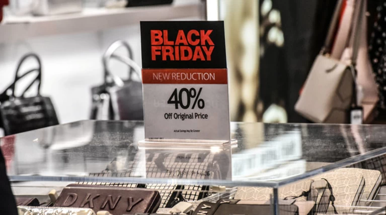 Black Friday : Η αντίστροφη μέτρηση για τις προσφορές άρχισε