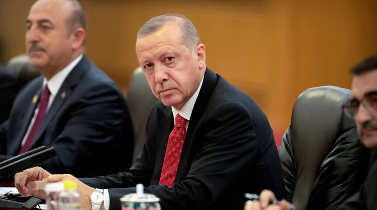 Προκαλεί ο Ερντογάν: Δεν συζητάμε τα κυριαρχικά μας δικαιώματα