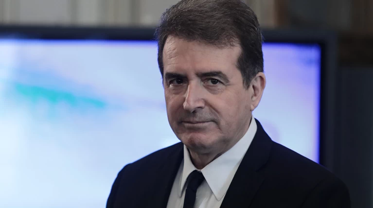 Χρυσοχοΐδης για Τσίπρα: Προσπαθεί να σπείρει σύγχυση για τις δομές