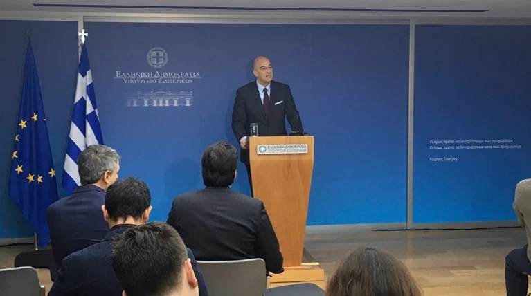 Δένδιας: Διορία 72 ωρών στον πρέσβη της Λιβύης για να φύγει