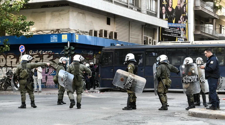 Δολοφονία Γρηγορόπουλου: "Ευαίσθητα" ΑΤ πήραν ασπίδες & χημικά
