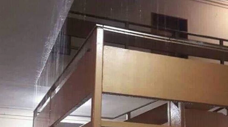 Νεροποντή Λάρισα: Φούσκωσαν ρέματα και πλημμύρισαν τα δικαστήρια