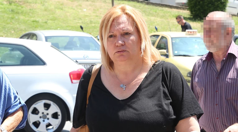 Δύσκολες ώρες για την Καίτη Φίνου, πέθανε η μικρή αδελφή της