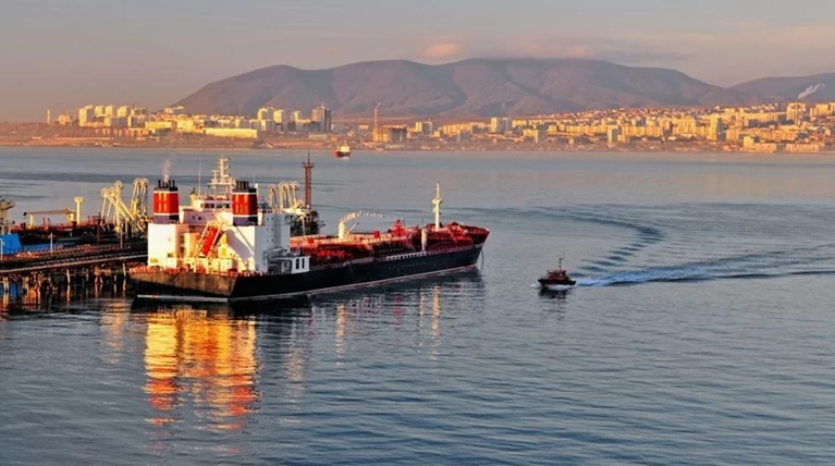 Στη λίστα της Lloyd’s 13 εφοπλιστές από Ελλάδα-Κύπρο