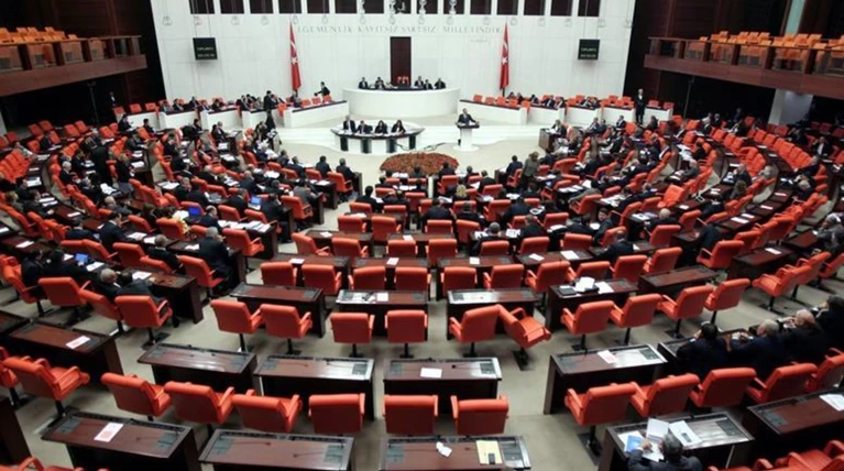 Στην τουρκική Βουλή η στρατιωτική συμφωνία με τη Λιβύη