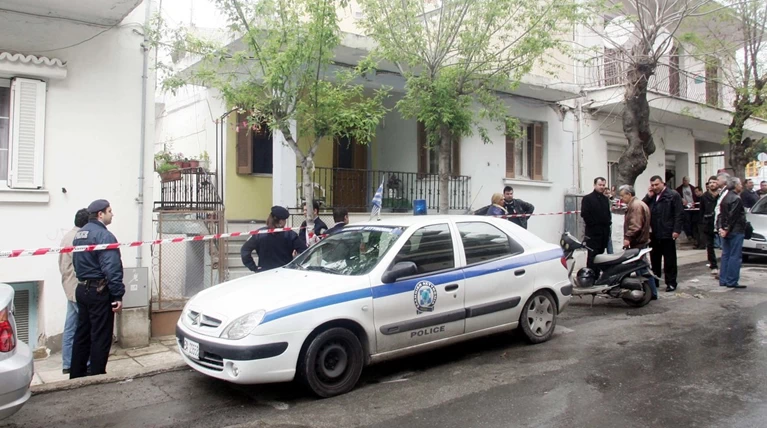 Μαχαίρωσαν νεαρό οπαδό στη Θεσσαλονίκη
