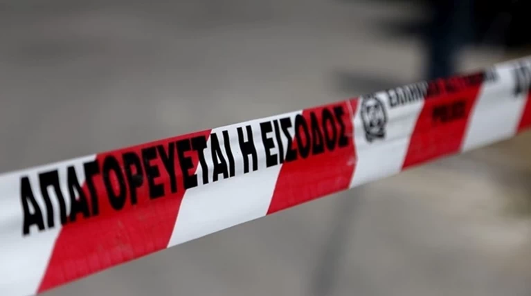 Θεσσαλονίκη: Eληξε ο συναγερμός στη παραλία λόγω της βαλίτσας