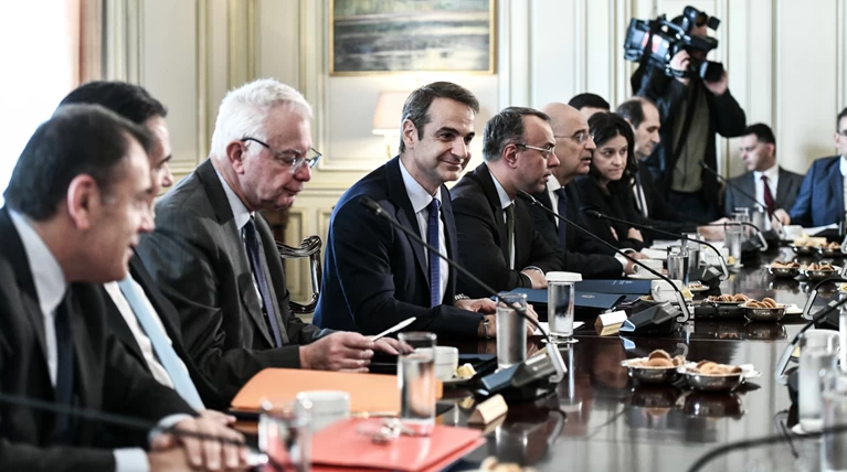 POLITICO: Η κυβέρνηση Μητσοτάκη στηρίζει τις νέες επιχειρήσεις