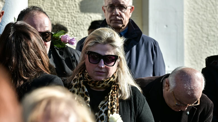 Έρρικα Μπρόγιερ: Το «τελευταίο αντίο» στο Νεκροταφείο Ζωγράφου