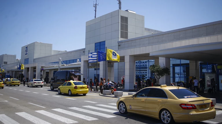 Τέλος συναγερμού στο Ελ. Βενιζέλος για Κινέζους από την Ουχάν