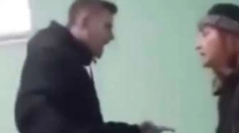 Πικρές αλήθειες από μια καθηγήτρια για τον τραμπούκο μαθητή