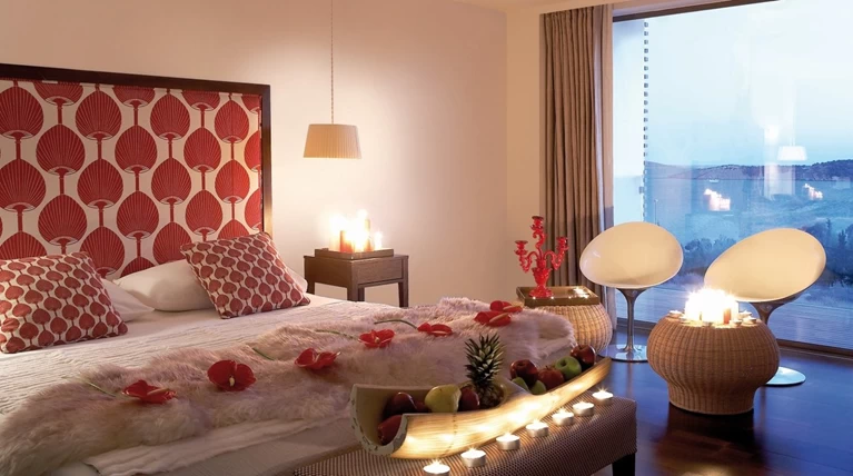 Be my valentine: Γιορτάστε τον έρωτα με πολυτέλεια, λάμψη & σπέσιαλ πακέτα
