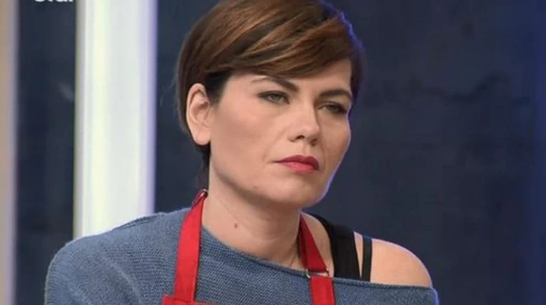 Μάγκυ Ταμπακάκη: Mε φώναζαν παχύδερμο, έχασα τη μητέρα μου τρίτη Δημοτικού
