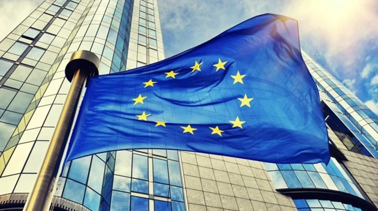 ΕΕ: Το πρώτο βήμα για την αναθεώρηση του Συμφώνου Σταθερότητας-Ανάπτυξης
