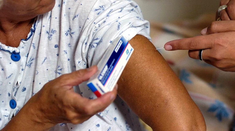 Τι συμβαίνει με το αντιγριπικό εμβόλιο; «Φέτος δεν ήταν καλό»