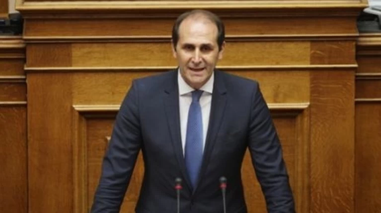 Τροπολογία για απαλλαγή δωρεών από τον ΦΠΑ