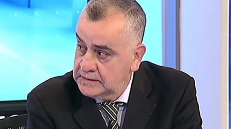 Δικηγόρος του πατέρα της Βαλεντίν: Η μητέρα οργάνωσε τη φυγάδευση