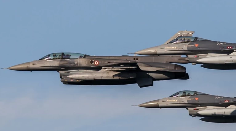 Πτήση τουρκικών F-16 πάνω από Παναγιά και Οινούσες για τρίτη φορά σήμερα