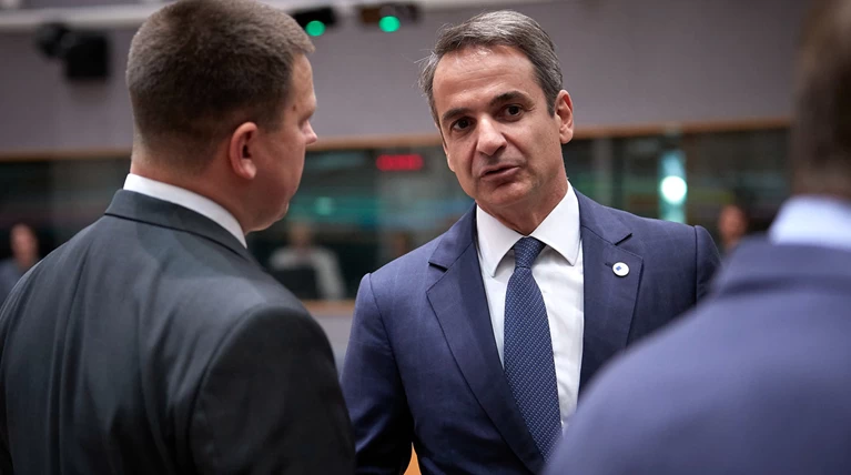 Στις Βρυξέλλες ο Μητσοτάκης - Μάχη για τα κονδύλια της ΕΕ