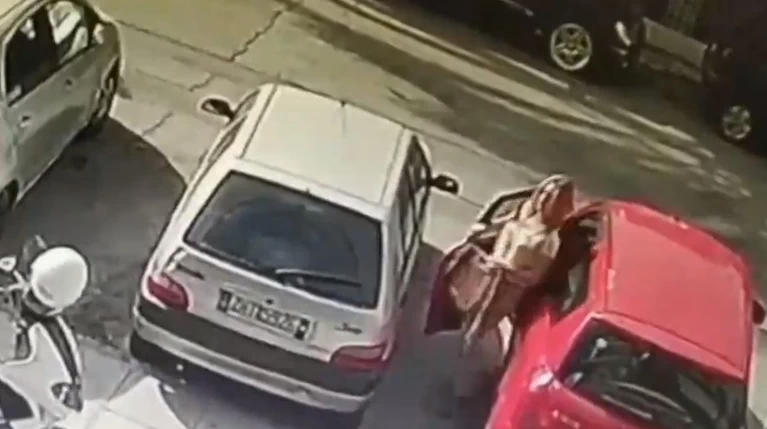 επιθεση