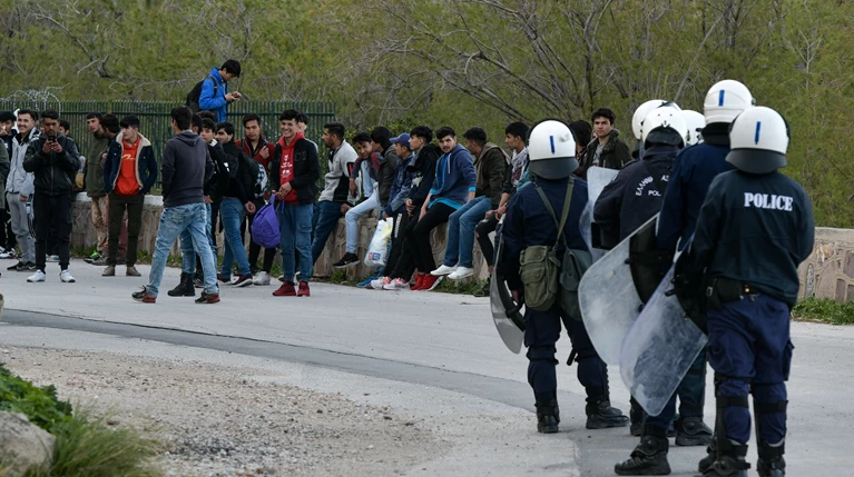 Μυτιλήνη Αστυνομία Πρόσφυγες