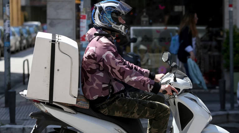 Διανομέας φαγητού