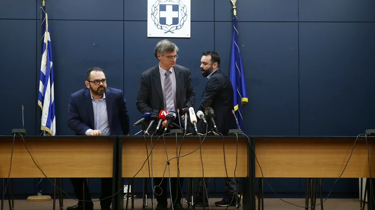 Τσιόδρας