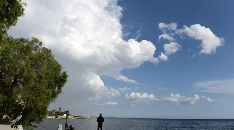 Σύννεφα Παραλία