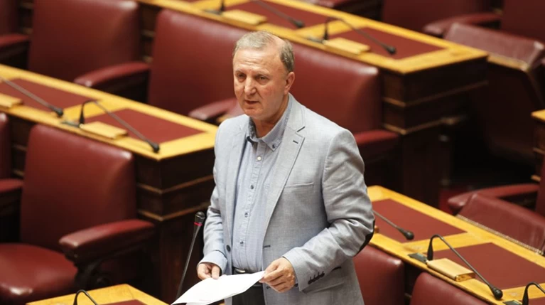 σακις παπαδοπουλος
