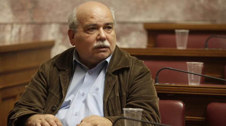 Ο Νίκος Βούτσης προκαλεί θύελλα με τη Χρυσή Αυγή