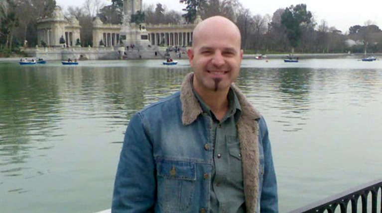 Διεθνές ενδιαφέρον για τον κουρέα της Κέρκυρας