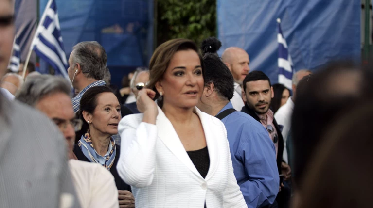 Ντόρα: Ο Σαμαράς θα αποφασίσει για τον επίτροπο