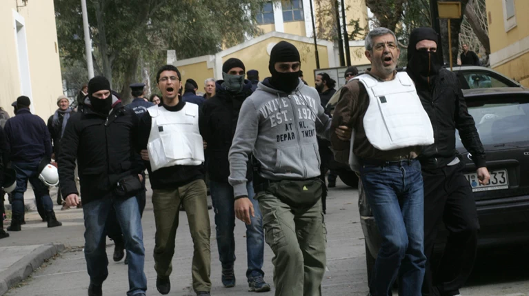 Προφυλακίστηκαν οι τέσσερις Τούρκοι του Γκύζη