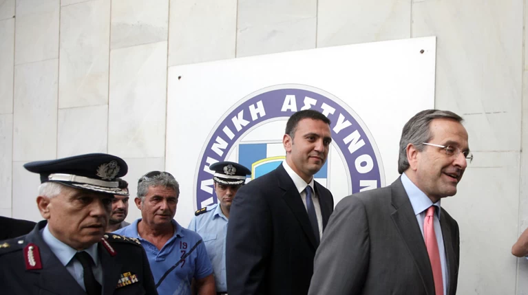 Ο Χαρδούβελης κρατά το κλειδί για τους ένστολους