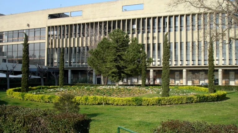 ΑΠΘ: Εργολαβία ρουσφετιού για συγγενείς και φίλους καθηγητών και στελεχών