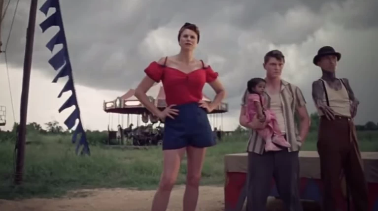 Amazing Eve: Η εκπληκτική τρανσέξουαλ του American Horror Story