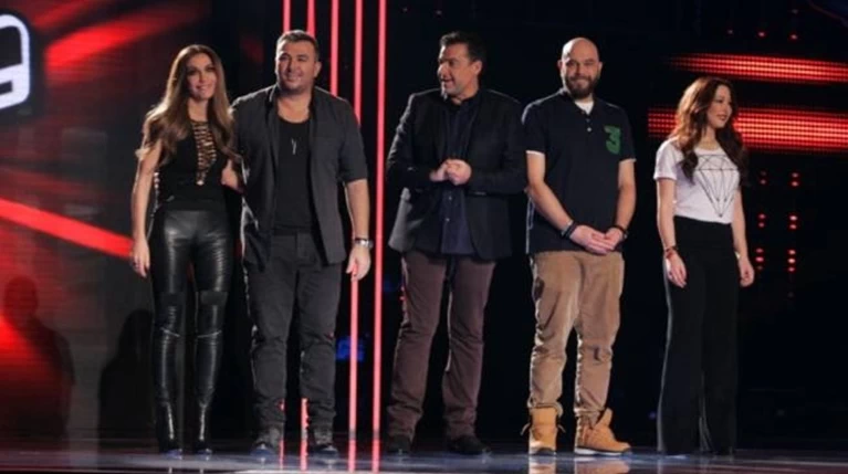 Το κοινό... γύρισε καρέκλες στο Voice, που σάρωσε σε τηλεθέαση
