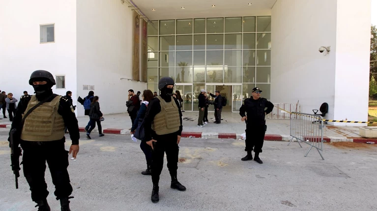 Τυνησία: Στρατιώτης άνοιξε πυρ, σκότωσε συνταγματάρχη κι αυτοκτόνησε