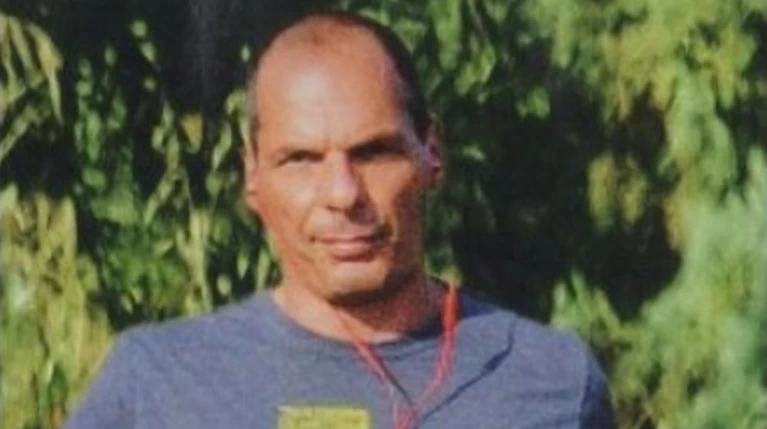 Ο Γιάνης κάνει και τζόκινγκ (όταν δεν δίνει συνεντεύξεις)