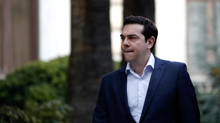 Ομολογία Τσίπρα:Η συμφωνία μοιάζει μ' αυτή που απέρριψε ο λαός