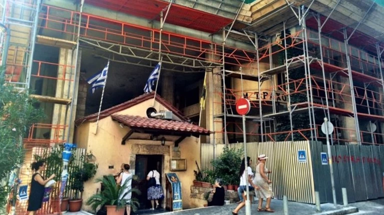 Ιερά χρέη εκατομμυρίων και τουριστικές επενδύσεις από την Εκκλησία