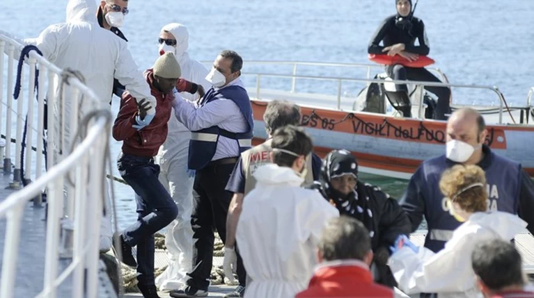 Ιταλία: Αγνοούνται 60 μετανάστες μετά από ναυάγιο